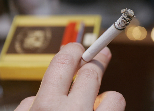 Smoking Linked to Diabetes Risk