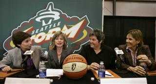 Group of Seattle Women Buy WNBA's Storm