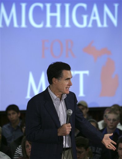 GOP Headliners Blitz Michigan Ahead of Vote