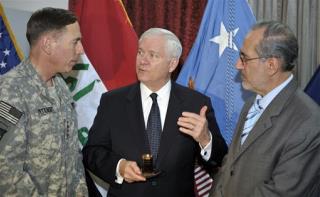 Gates Backs Pause in Iraq Troop Pullout