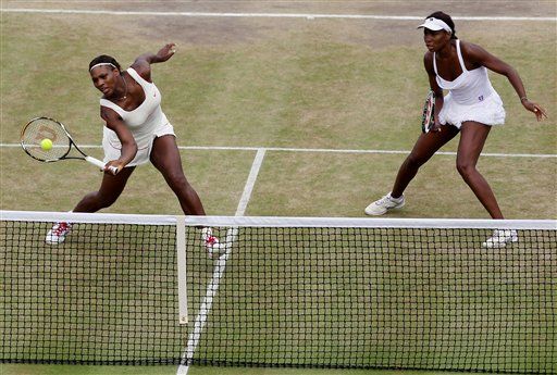 Venus, Serena Lose to Unseeded Pair