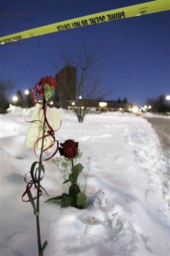 Web Connects Mourning NIU Students
