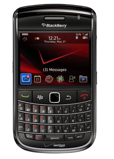 Refurbished BlackBerry Contained NFL Player's Secrets