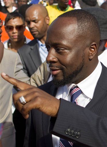 Celebrity Takedown: Penn, Wyclef Spar Over Haiti
