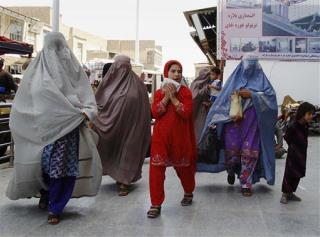 Teen girls in Kandahar