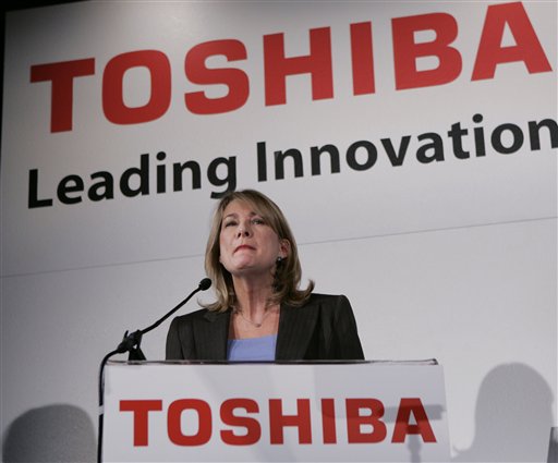 Toshiba Throws in HD Towel