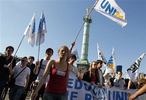 Jobless 'Wasteland': Europe, US on Brink of Social Revolt