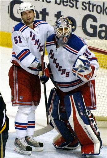 Rangers Take Key Points From Sabres
