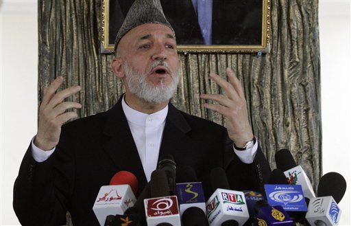 Karzai: Iran, US Give Me Bags of Money