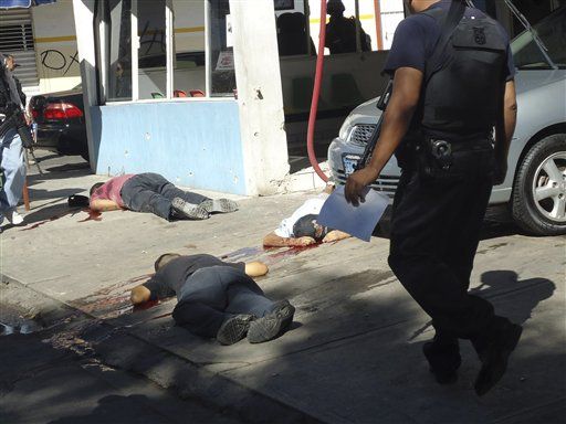 15 Killed in Mexico Car Wash Massacre