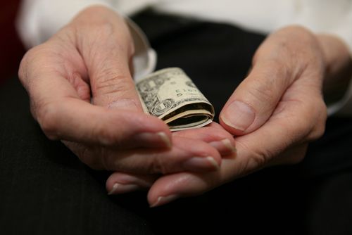 Money Trouble May Signal Alzheimer’s
