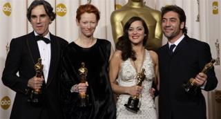 Non-Mainstream Seduced Oscar