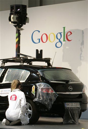 Google Lovers Egg Houses of 'No Street View' Germans