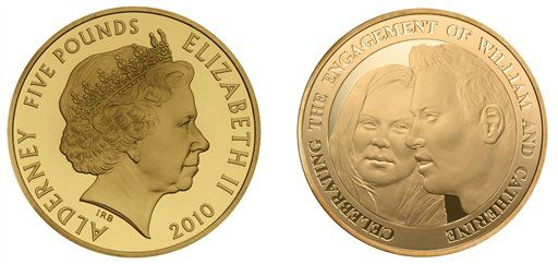 William-Kate Souvenir Coin: 'Chunky,' 'Barely Recognizable'