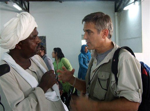 Clooney, Google to Become 'Anti-Genocide Paparazzi'
