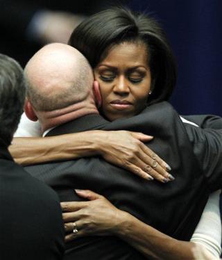 Obama Visits Giffords, Tucson: 'Gabby Opened Her Eyes'