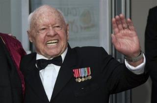 Mickey Rooney Accuses Stepson of Bullying, Abuse