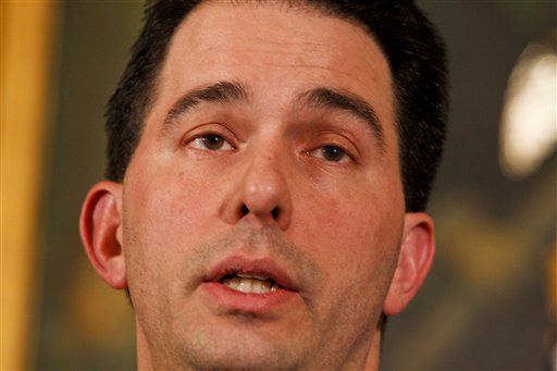 Wisconsin Protests: Democrats Who Fled Say It's Like Being a Refugee; Gov. Scott Walker Still Refuses to Negotiate