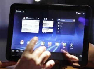 Xoom Reviews: Motorola's iPad Challenger Is Decent, but Pricey