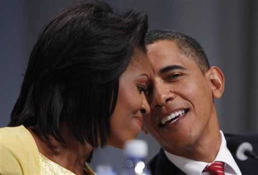 Barack Obama Tax Returns: President and Michelle Obama Made $1.7 Million Last Year