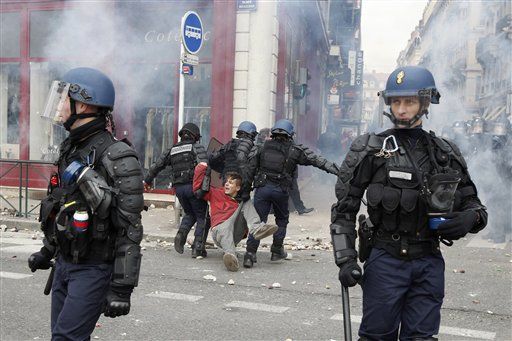 French Riot Cops Battle Lunchtime Booze Ban