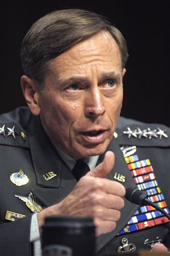 Petraeus Backs 'More Than the Normal' Interrogations
