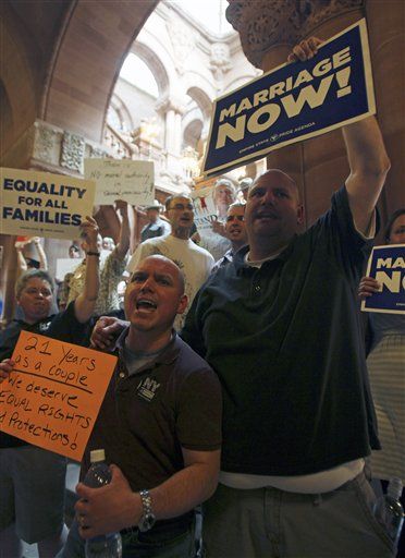 New York State Senate Approves Gay Marriage