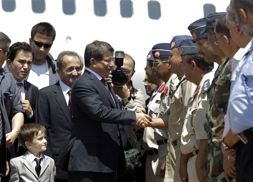 Turkey Recognizes Libya Rebels, Promises More Aid