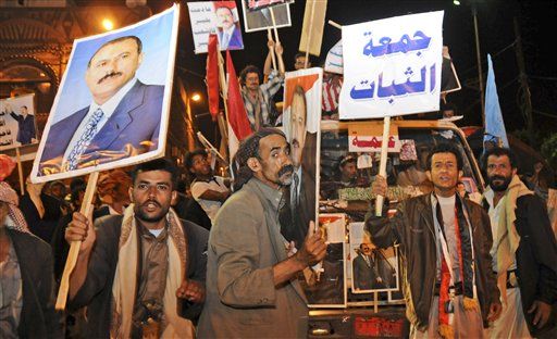 Bandaged Yemen President Ali Abdullah Saleh Makes First Appearance in Weeks