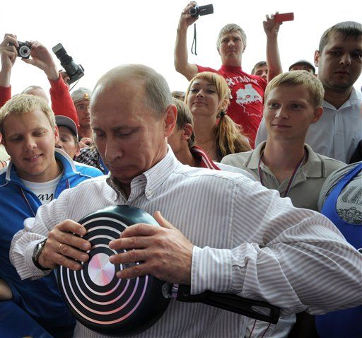 Putin on US: It's a 'Parasite'