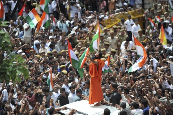 Indian Anti-Corruption Crusader Anna Hazare Freed to Begin Hunger Strike