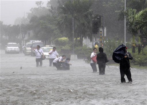 Deadly Typhoon Slams Philippines