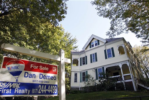 Mortgage Rates Drop Below 4% for First Time