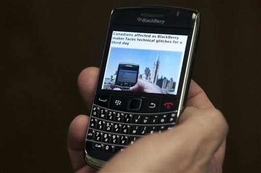 BlackBerry Service Outage Blamed On Network Failure