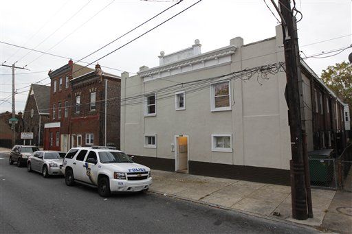 4 Mentally Ill Adults Found Chained in Philly Basement