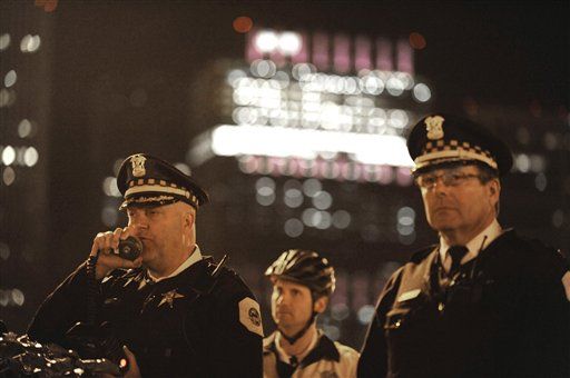 Occupy Chicago Protesters Arrested for Refusing to Leave Grant Park