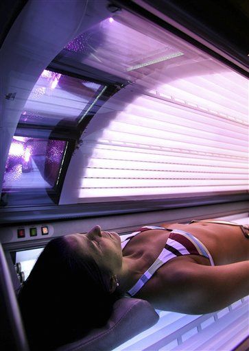 Tanning Beds Raise Risk of Deadly Cancer