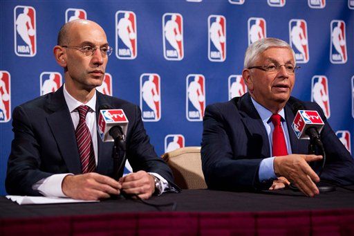 NBA Players Reject Offer, Begin to Disband Union