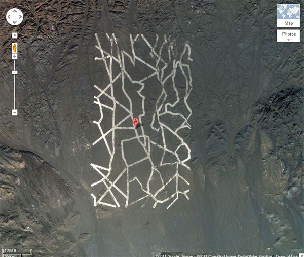 Has Google Earth Stumbled on China Satellite Targets?