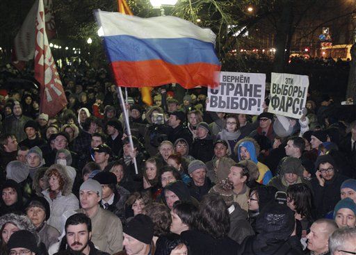 Thousands Protest Putin in Moscow