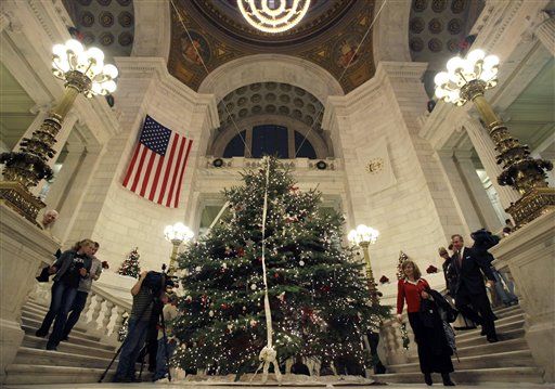 Rhode Island Christians Revolt Over 'Holiday Tree'