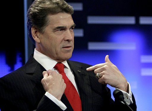 Rick Perry: Pain From Back Surgery Hurt Me in Republican Primary Debates