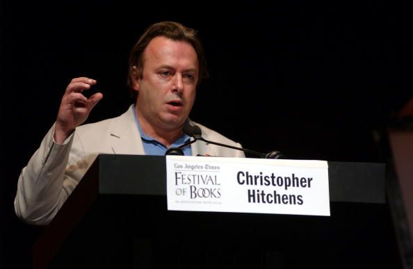 Critics of Christopher Hitchens Assail His 'Hagiography'