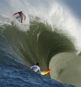 Gerard Butler Survives 'Of Mavericks and Men' Surf Accident