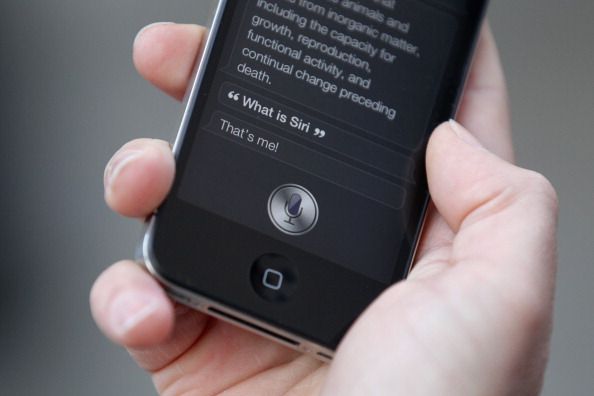 Apple's Siri Voice System Tells Boy in England to 'Shut Up'
