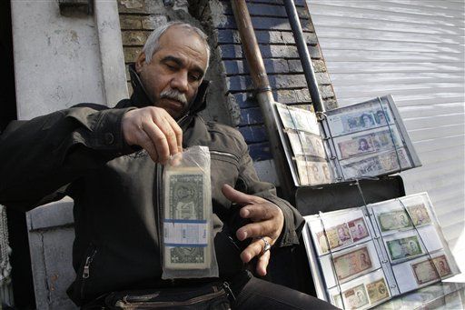 US Sanctions Batter Iran's Currency