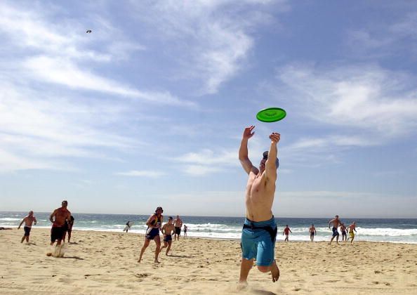 Now Illegal on LA Beaches: Frisbees