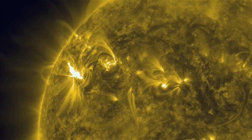 Huge Solar Flare Erupts on Sun