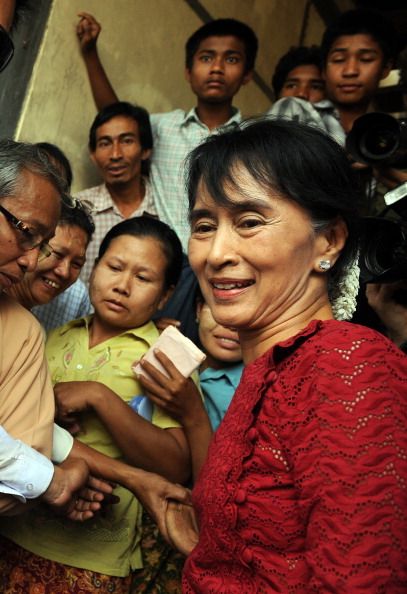 Suu Kyi Wins Parliament Seat