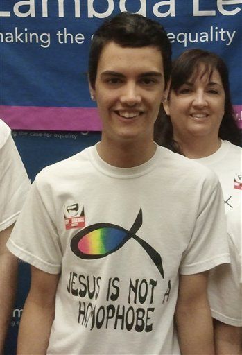 School Caves, Lets Gay Kid Wear Banned T-Shirt for Day